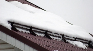 Снегозадержатель трубчатый 3 м. Серый